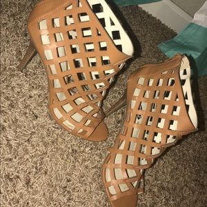 Light brown heels